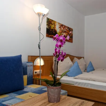Hotel Tannenhof 3*