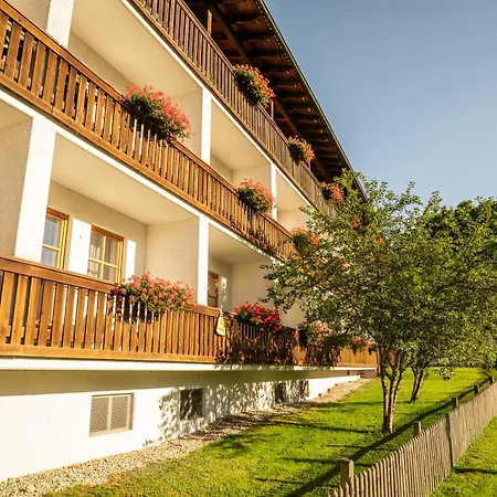 Tannenhof Hotel 3*
