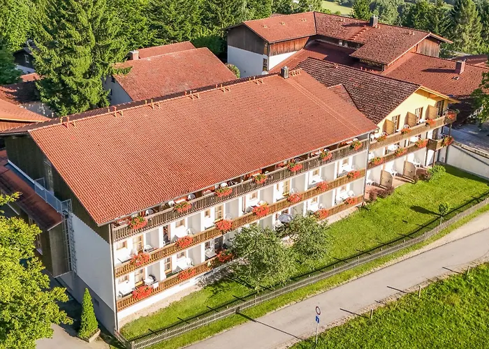 Szálloda Tannenhof 3*